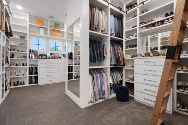 singletwiststudio young residence 24