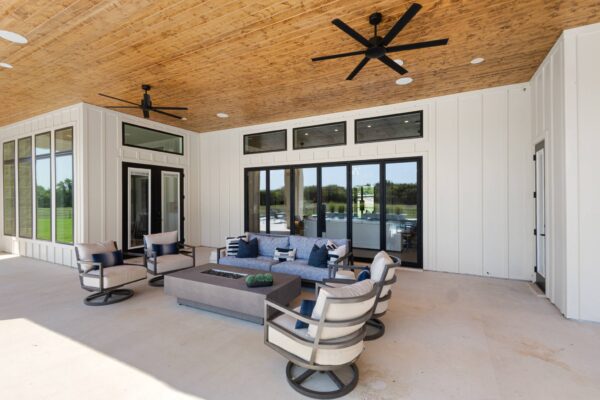 singletwiststudio young residence 47