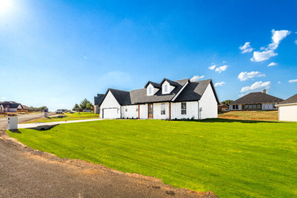 singletwiststudio gallivant drive 10