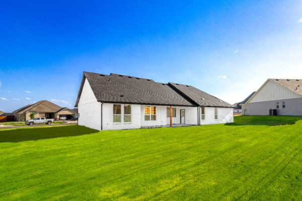 singletwiststudio gallivant drive 12