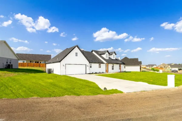 singletwiststudio gallivant drive 9