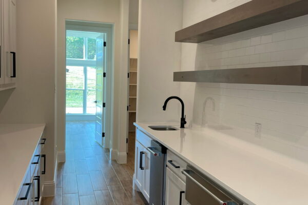 singletwiststudio hooks residence 17